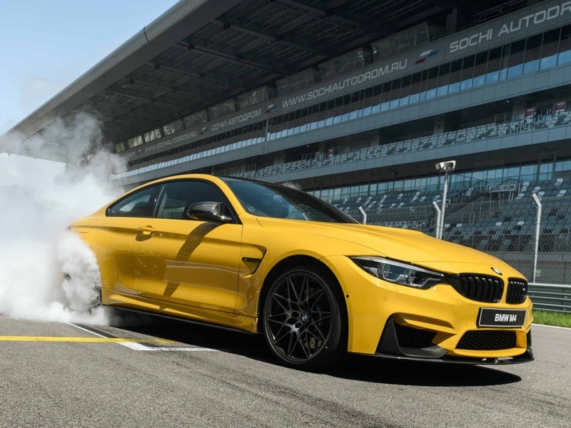 BMW M4 Competition: в России от 6 850 000 рублей