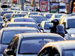 Сегодня в Москве может осложниться дорожная ситуация