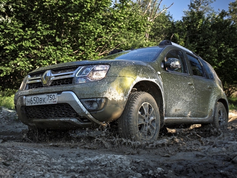 Собираемые в РФ автомобили Renault начали поставляться в страны Персидского залива