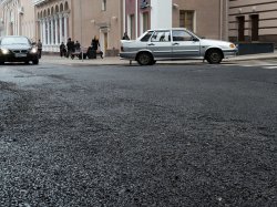 Московские эксперты проверят качество дорог на Калужском шоссе и ЗИЛе
