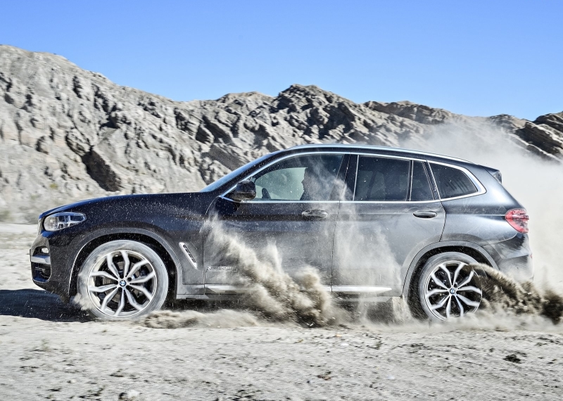 Новинка уже доступна для предзаказа во всех российских официальных дилерских центрах марки