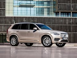 Для Volvo XC90 2016 модельного года доступно обновление системы Pilot Assist
