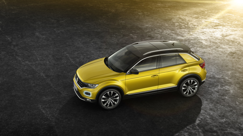 Поскольку T-Roc — это дизайнерский продукт, производитель предложит двухцветный окрас и другие фишки для индивидуализации