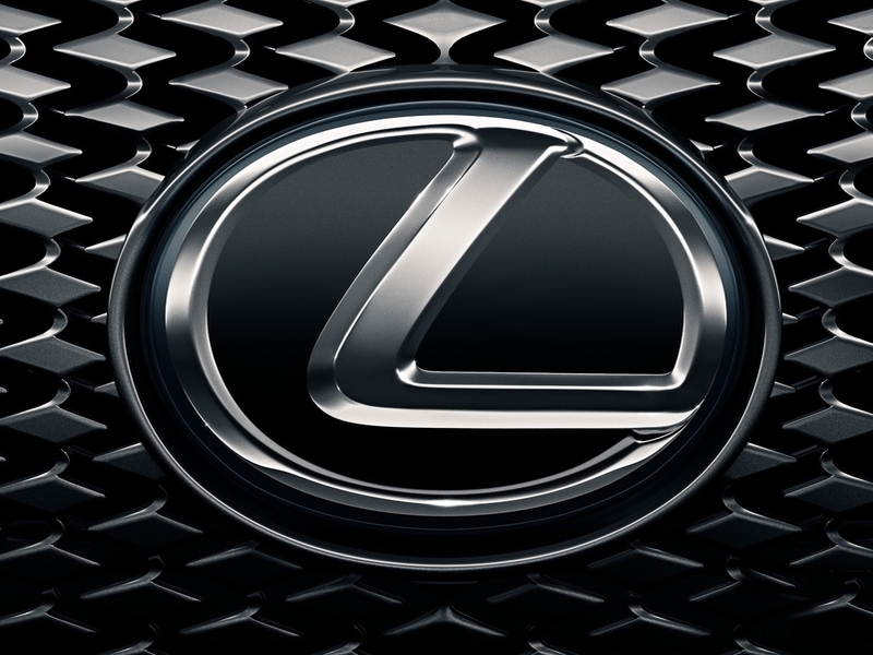 Lexus предлагает россиянам специальные условия покупки автомобилей
