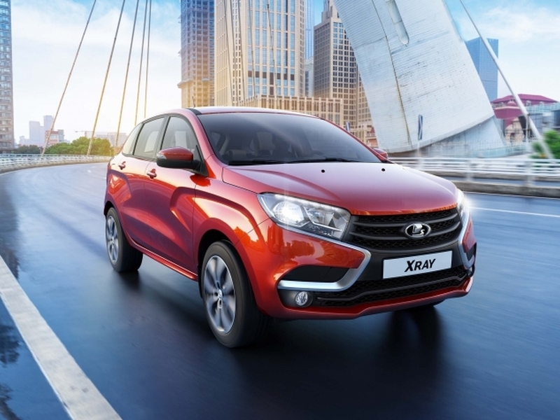Объем продаж автомобилей Lada в РФ растет