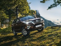 Toyota Fortuner: в России от 2 599 000 рублей
