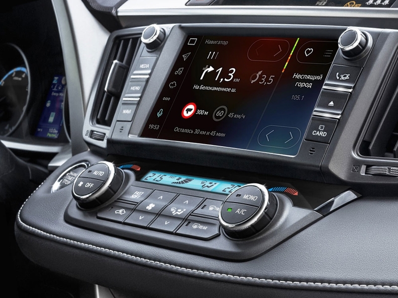 Стартовали продажи Toyota Camry и RAV4 c платформой Яндекс.Авто