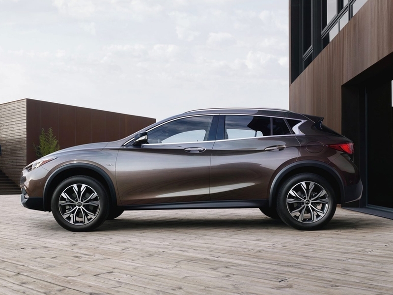 Infiniti дарит клиентам, приобретающим автомобили в лизинг, КАСКО