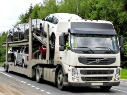 Российский авторынок продолжает расти