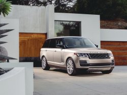 Обновленный Land Rover Range Rover SVAutobiography: в России от 12 542 000 рублей
