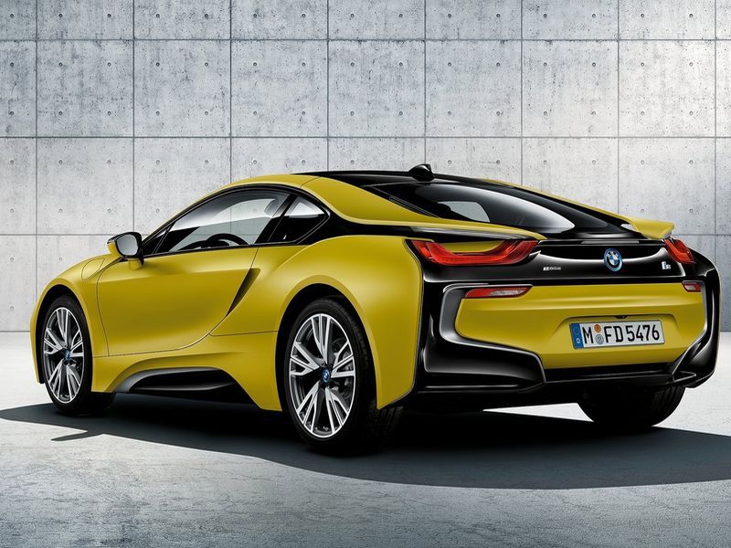 BMW инвестирует 200 млн евро в центр развития технологий аккумуляторов