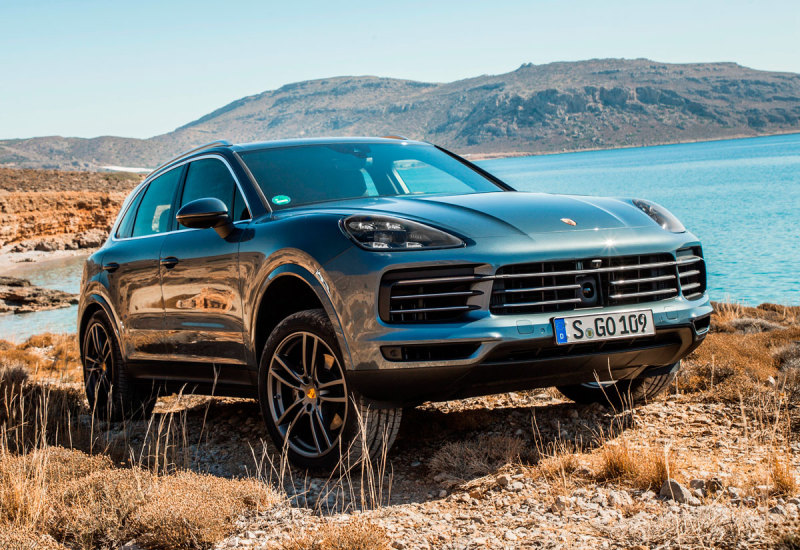 На новый Porsche Cayenne 2018 начали прием заказов в России