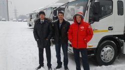 В Красноярске состоялась передача партии из пяти грузовиков JAC N-120