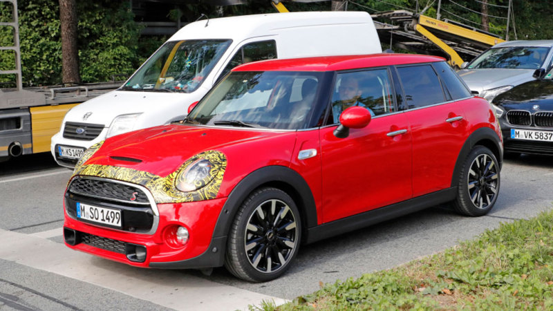 Mini Cooper 4-Door 2019 покажут в марте