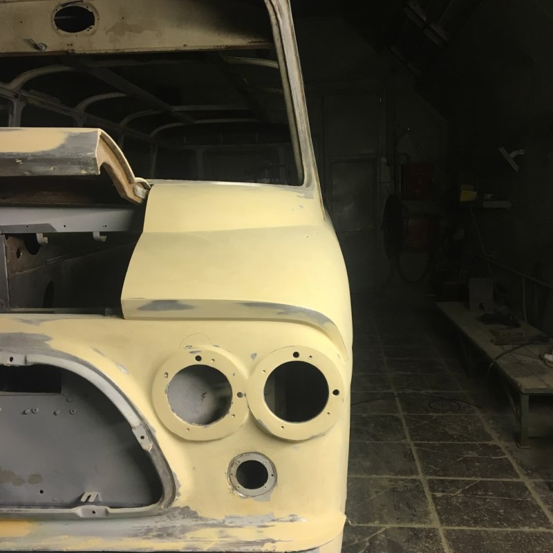 ЗиЛ-118 "Юность" во время восстанволения