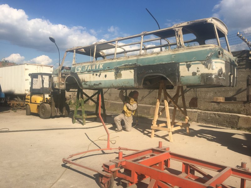 Кузов ЗиЛ-118 "Юность" до восстанволения