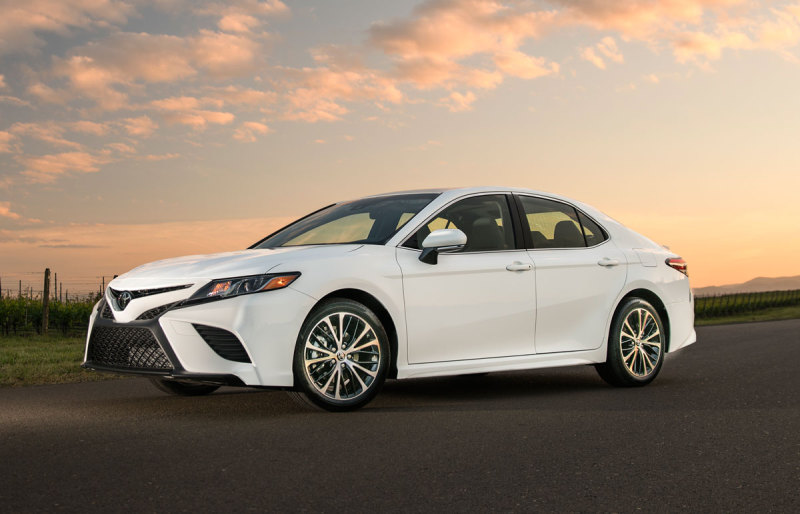 Российские продажи новой Toyota Camry 2019 стартуют в апреле