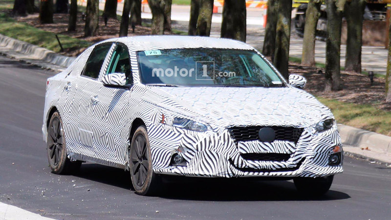 Новое поколение Nissan Teana 2019 покажут в марте