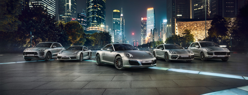 Мощно. Без промедления. В марте. Задаем новые ценовые приоритеты в Порше Центр Москва.