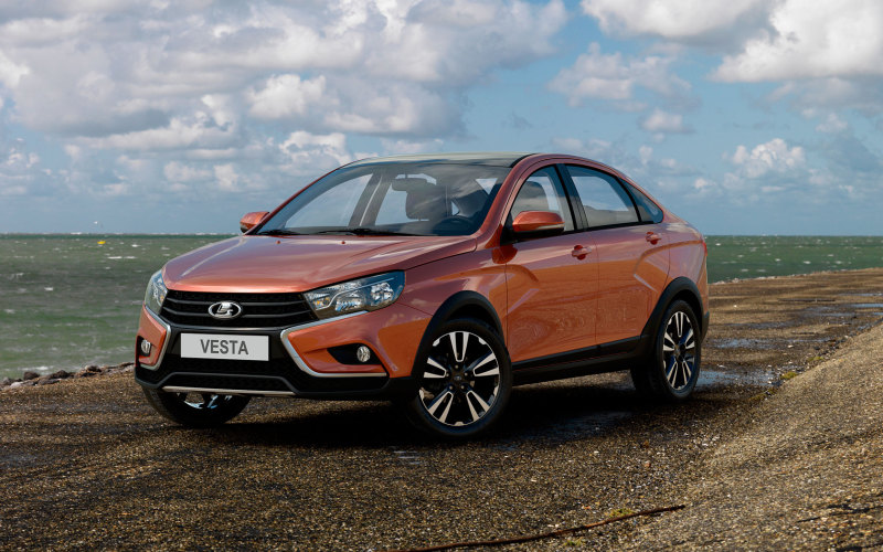 Серийный седан Lada Vesta Cross покажут в апреле
