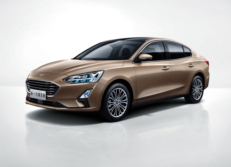 Ford Focus Titanium Sedan