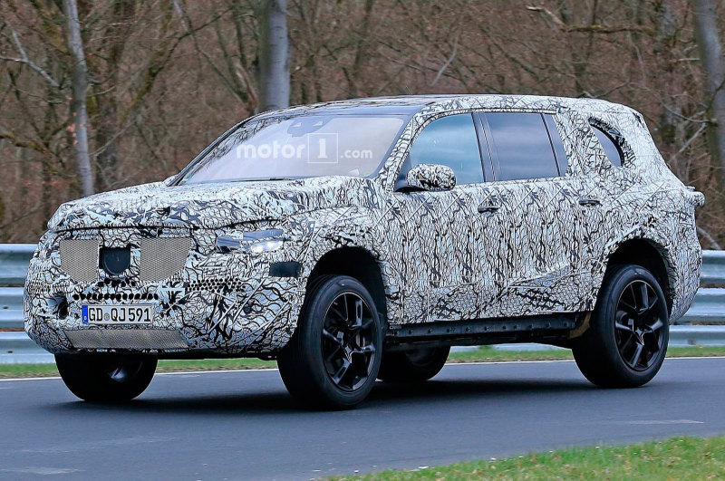 Новый Mercedes-Benz GLS 2019 представят в начале будущего года