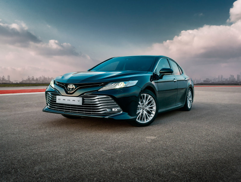 На новое поколение Toyota Camry поступило более 1800 заказов в России