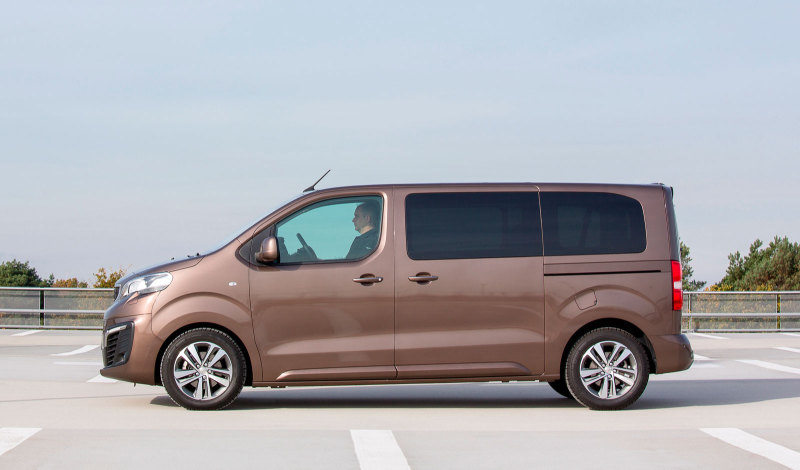 Peugeot Traveller