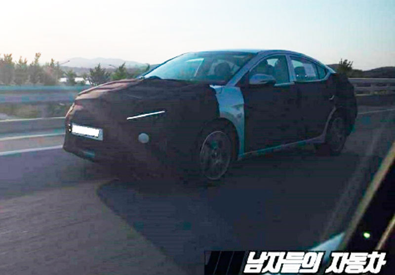 Обновлённый седан Hyundai Elantra 2019 покажут летом