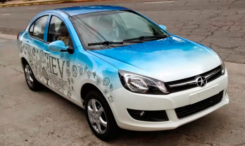 JAC iEV4