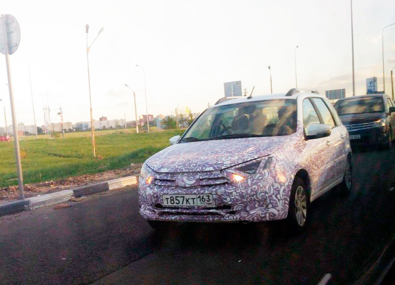 Новый универсал Lada Granta засняли во время испытаний