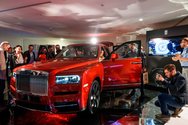 Rolls-Royce Cullinan: в России от 24 млн. рублей