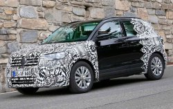 Компактный кроссовер Volkswagen T-Cross представят осенью