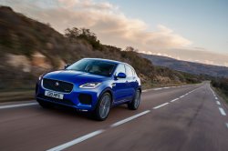 Jaguar E-Pace 2019 модельного года получил новый двигатель и оснащение