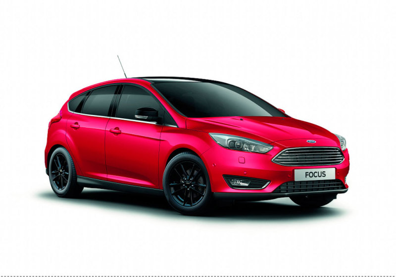 Ford Focus с пакетом персонализации экстерьера Black Pack доступен для заказа в РФ