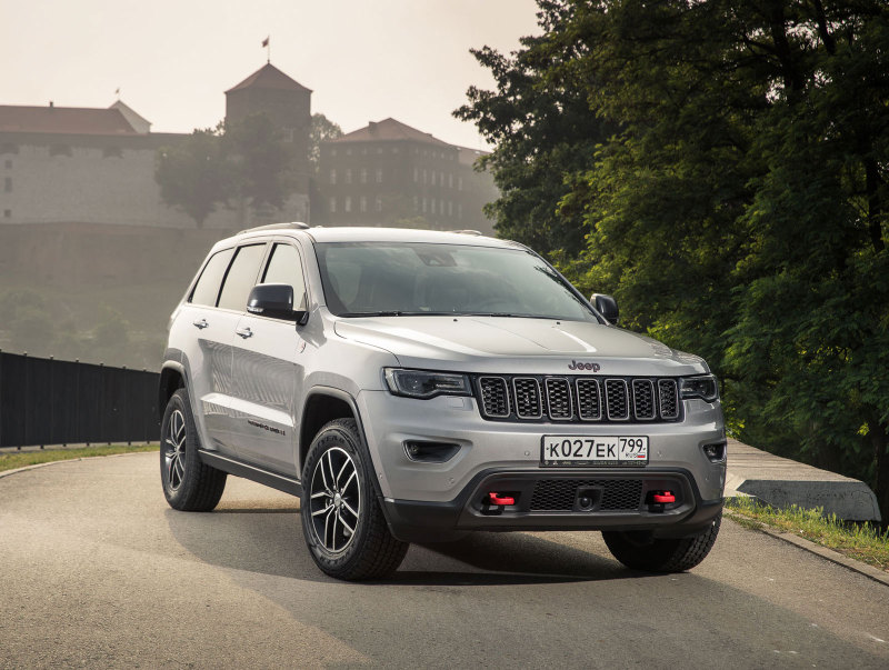Новый Jeep Grand Cherokee Trailhawk: в России от 3.760.000 руб.
