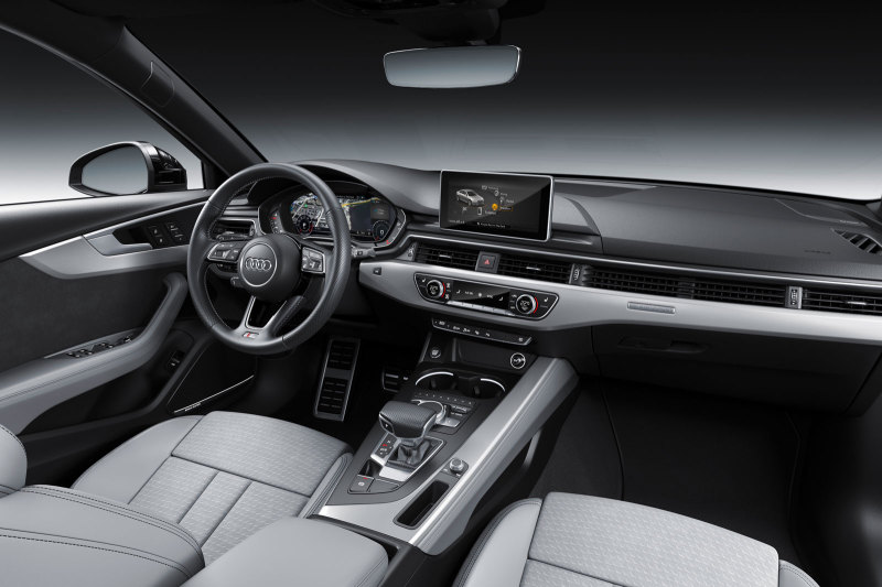 Audi A4 S line competition