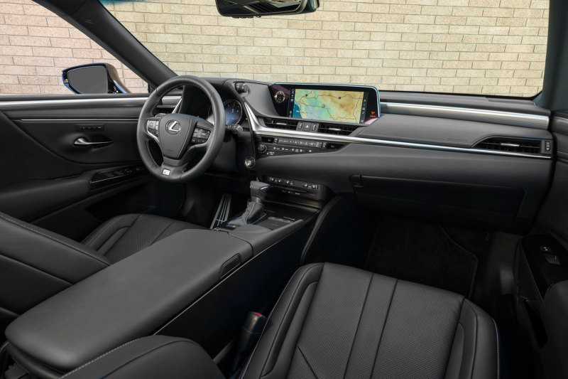 Lexus ES 350 F SPORT