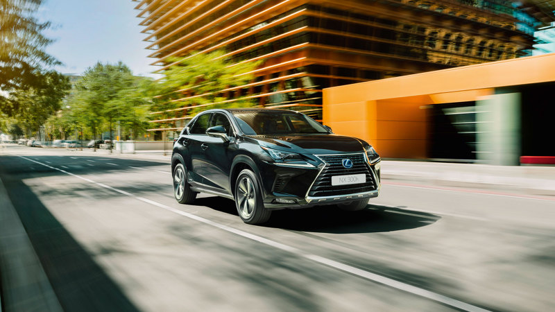 Жара не за горами. Подготовьтесь к ней вместе с Лексус – Волгоградский