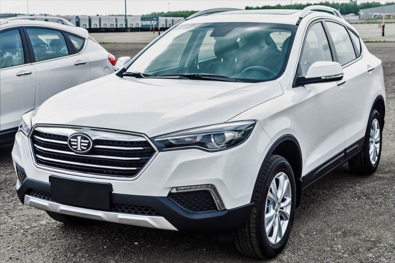 Обновлённый FAW Besturn X80: в России от 1.049.000 руб.