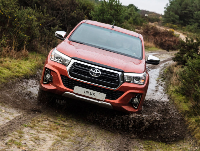 Toyota Hilux Exclusive: в России от 2.699.000 рублей