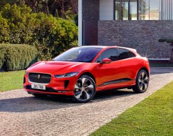 Электрический кроссовер Jaguar I-Pace: в России от 5.825.000 руб.
