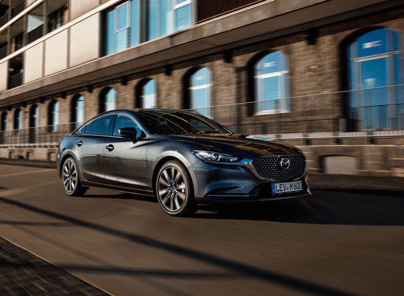 Обновлённая Mazda 6 появится в России в 2019 году