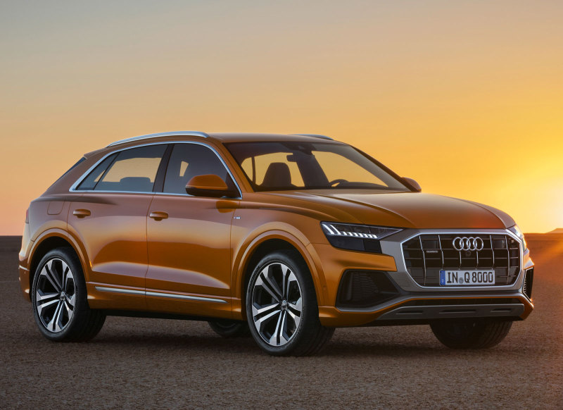 На кроссовер Audi Q8 начали принимать заказы в России