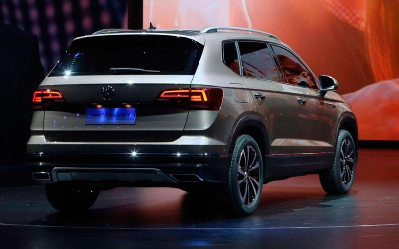 Концепт Volkswagen Powerful Family SUV