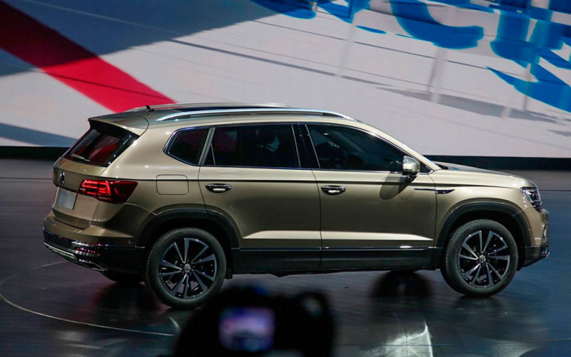 Концепт Volkswagen Powerful Family SUV