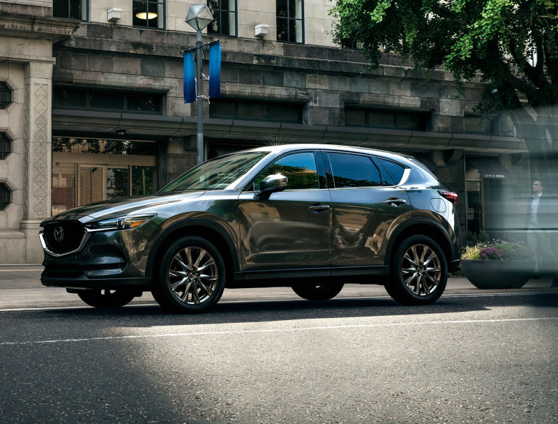 Премьера обновлённого кроссовера Mazda CX-5 2019 состоится в конце ноября