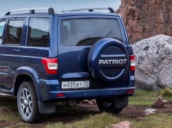 УАЗ "Патриот" с автоматической коробкой может появится в продаже весной