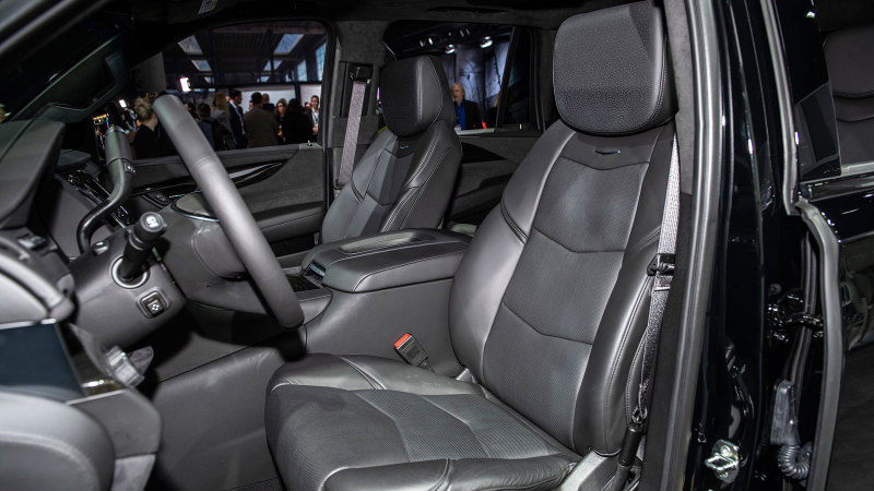 Cadillac Escalade Sport Edition 2019 на автосалоне в Лос-Анджелесе