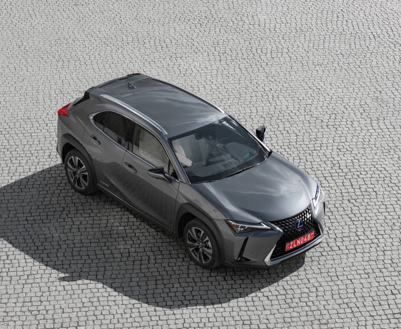 Lexus UX 250h